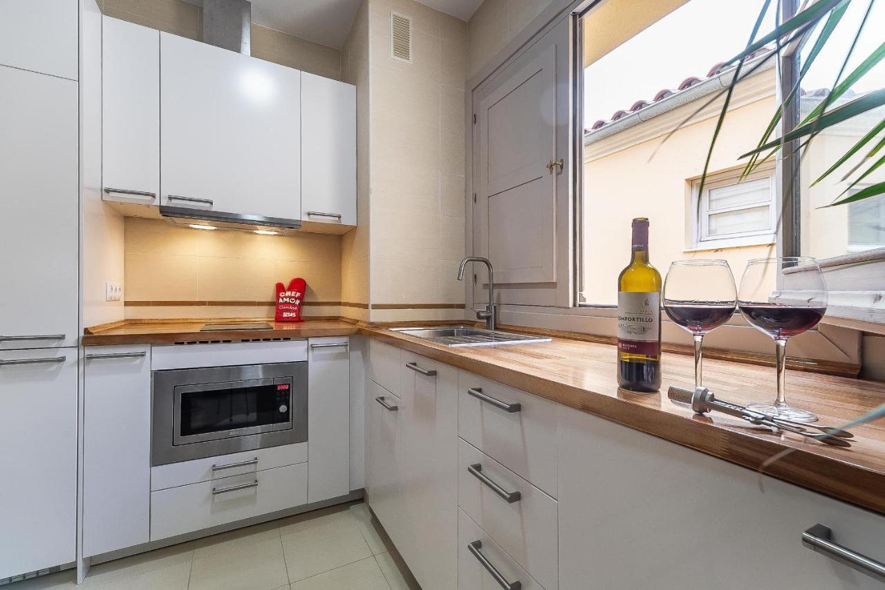 Central Malaga Apartment At Mitjana Plaza Zewnętrze zdjęcie